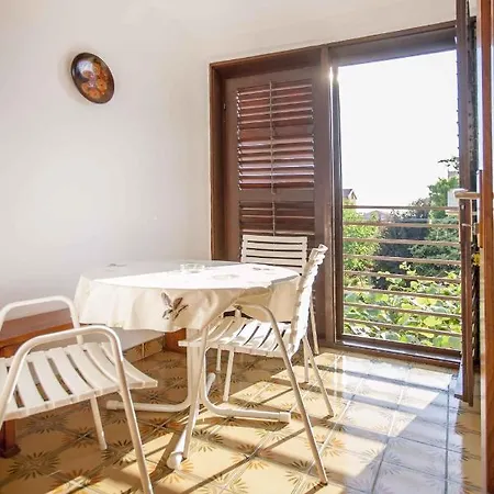 Apartment In Rovinj/istrien 11479 *